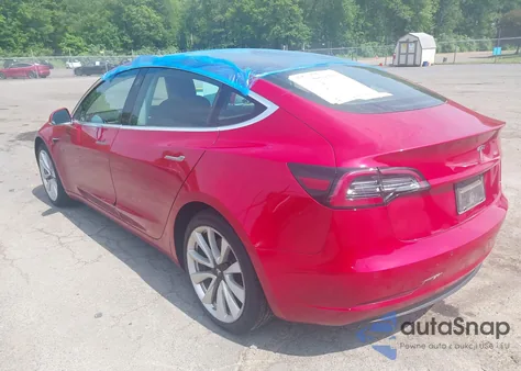 2019 Tesla Model 3 Long Range/Mid Range/Standard Range/Standard Range Plus z USA, uszkodzony, nr VIN 5YJ3E1EA2KF311424